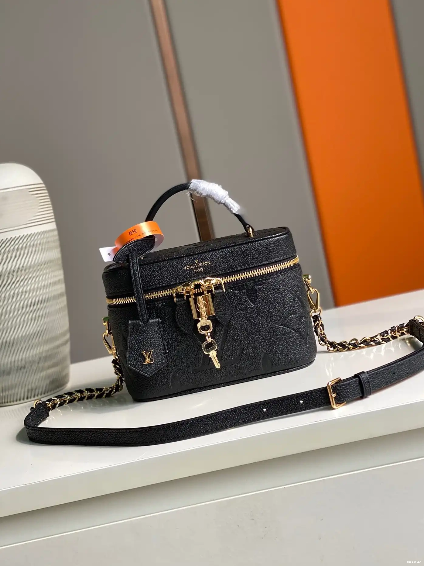 Repzbay VUITTON VANITY PM LOUIS 0629
